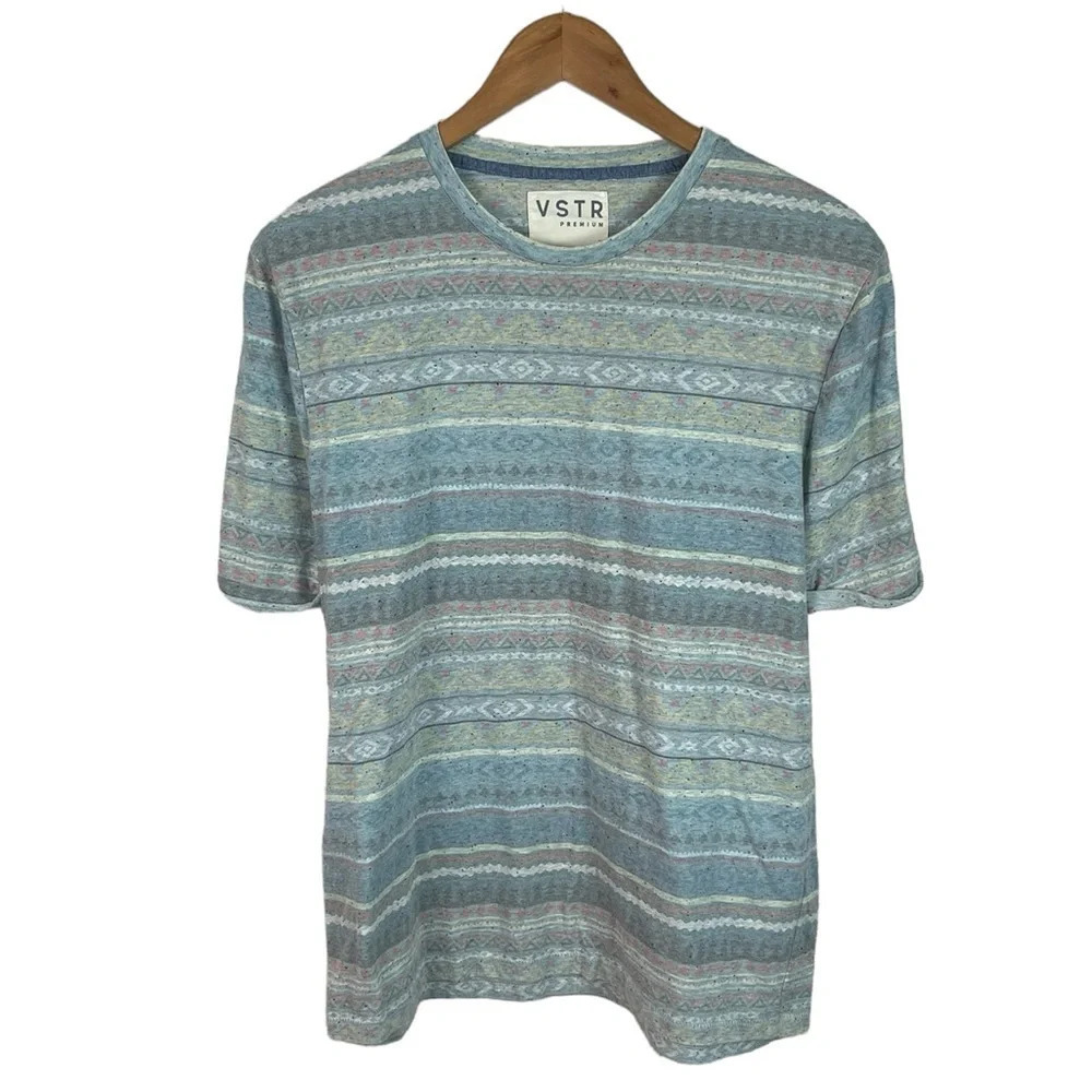 TS43 Mens VSTR Premium Tilly’s Skater Geometric Print Casual T Shirt L